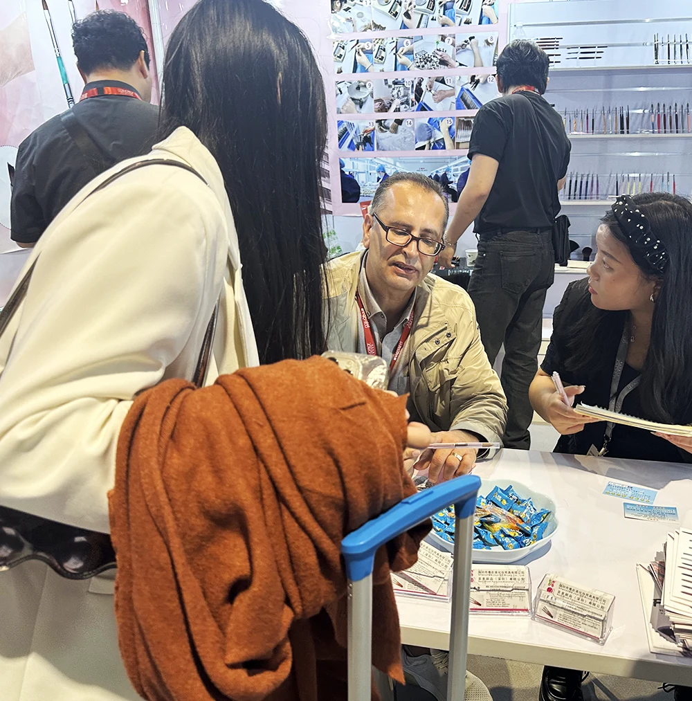 Cosmoprof HK 2024, träffade många nagelborste gamla och nya freinds.